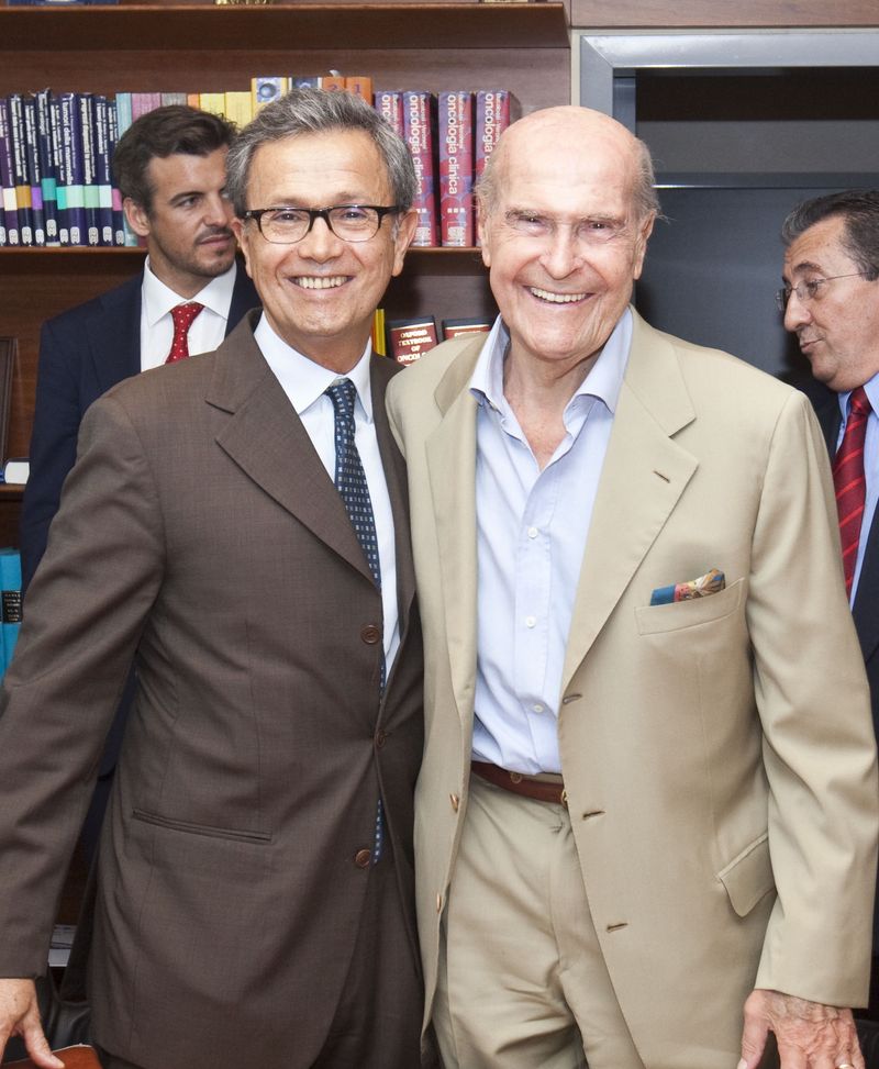 Fernando Cristobal Cordero con il professor Umberto Veronesi